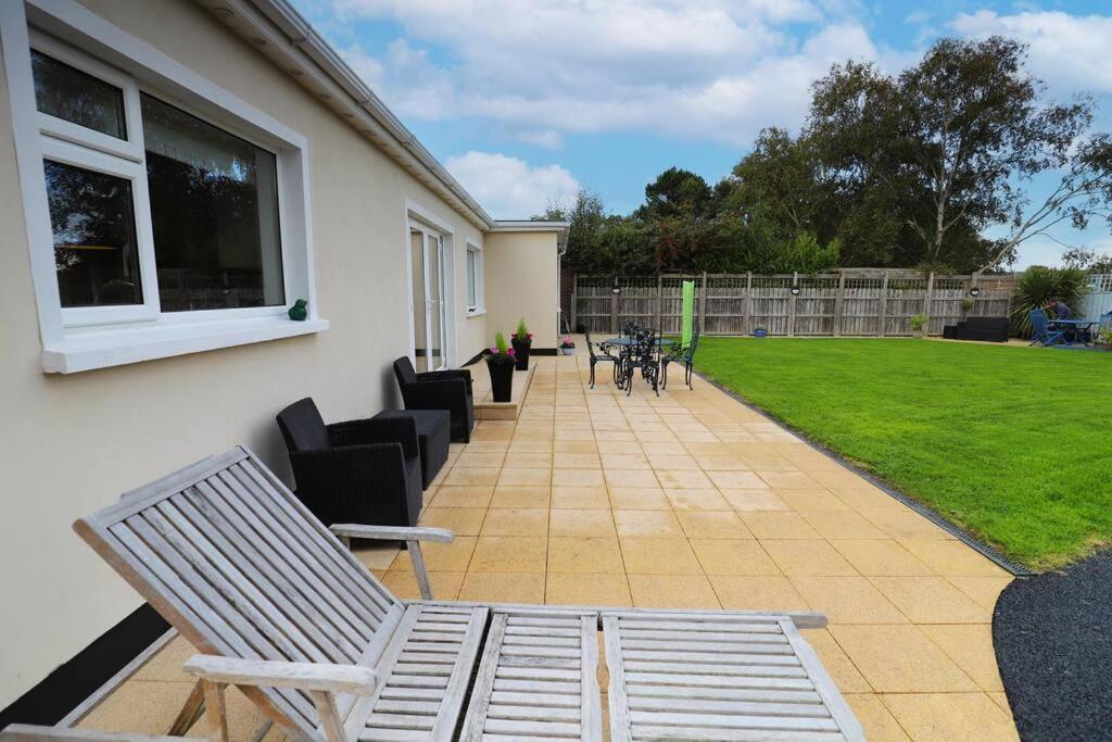 Luxury Detached Home Close To Strangford Lough Killinchy Exterior foto